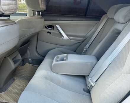 Бежевий Тойота Камрі, об'ємом двигуна 2.4 л та пробігом 147 тис. км за 8800 $, фото 6 на Automoto.ua