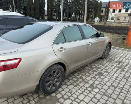 Бежевый Тойота Камри, объемом двигателя 3.46 л и пробегом 332 тыс. км за 9500 $, фото 7 на Automoto.ua