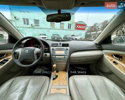 Бежевый Тойота Камри, объемом двигателя 3.5 л и пробегом 187 тыс. км за 8999 $, фото 16 на Automoto.ua