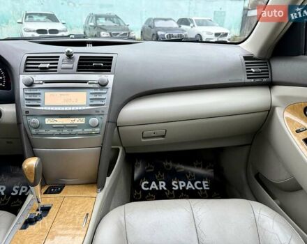 Бежевый Тойота Камри, объемом двигателя 3.5 л и пробегом 187 тыс. км за 8999 $, фото 22 на Automoto.ua