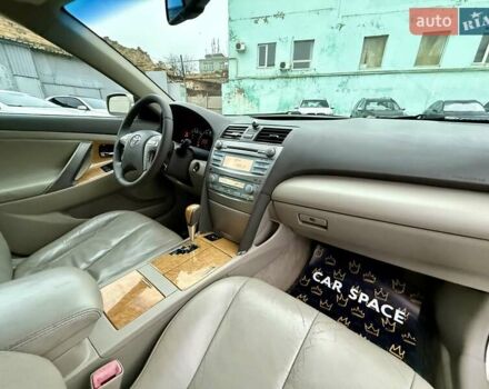 Бежевый Тойота Камри, объемом двигателя 3.5 л и пробегом 187 тыс. км за 8999 $, фото 18 на Automoto.ua