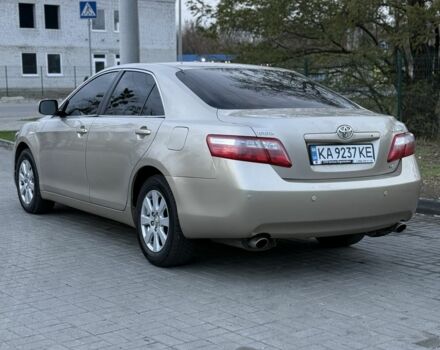 Бежевий Тойота Камрі, об'ємом двигуна 3.5 л та пробігом 243 тис. км за 7600 $, фото 3 на Automoto.ua