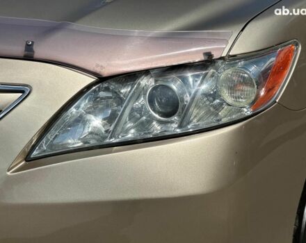 Бежевий Тойота Камрі, об'ємом двигуна 2.4 л та пробігом 325 тис. км за 9890 $, фото 13 на Automoto.ua