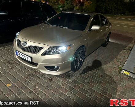 Бежевый Тойота Камри, объемом двигателя 2.4 л и пробегом 172 тыс. км за 11000 $, фото 6 на Automoto.ua