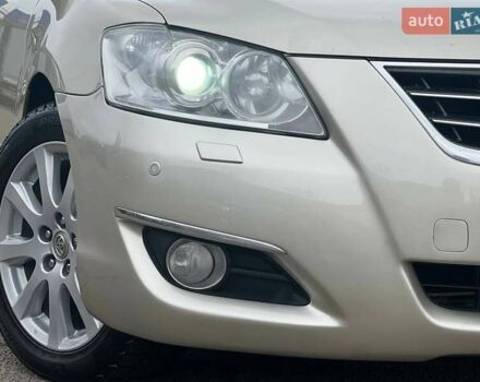 Бежевый Тойота Камри, объемом двигателя 3.5 л и пробегом 175 тыс. км за 7800 $, фото 4 на Automoto.ua