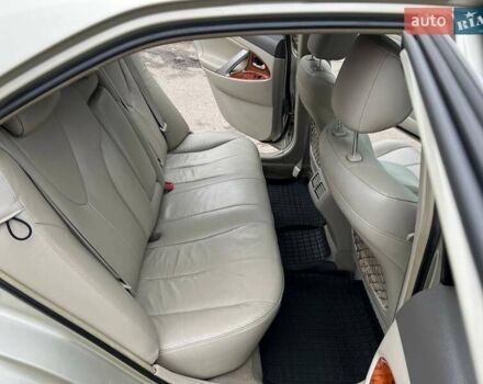 Бежевый Тойота Камри, объемом двигателя 3.5 л и пробегом 175 тыс. км за 7800 $, фото 20 на Automoto.ua