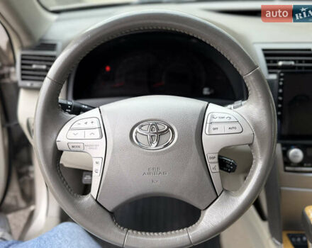 Бежевий Тойота Камрі, об'ємом двигуна 3.5 л та пробігом 183 тис. км за 10700 $, фото 17 на Automoto.ua