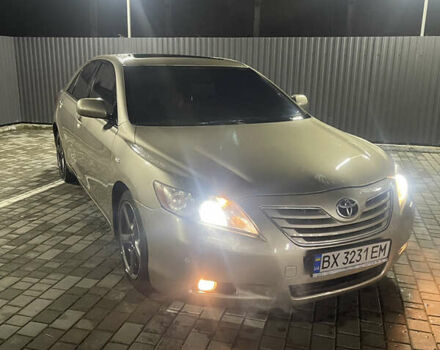 Бежевый Тойота Камри, объемом двигателя 2.4 л и пробегом 400 тыс. км за 6750 $, фото 1 на Automoto.ua
