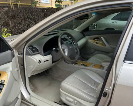 Бежевий Тойота Камрі, об'ємом двигуна 2.4 л та пробігом 232 тис. км за 8199 $, фото 21 на Automoto.ua