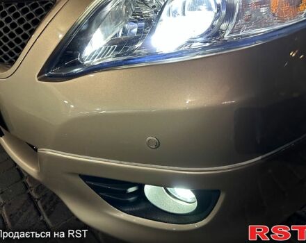 Бежевый Тойота Камри, объемом двигателя 2.4 л и пробегом 172 тыс. км за 11000 $, фото 8 на Automoto.ua