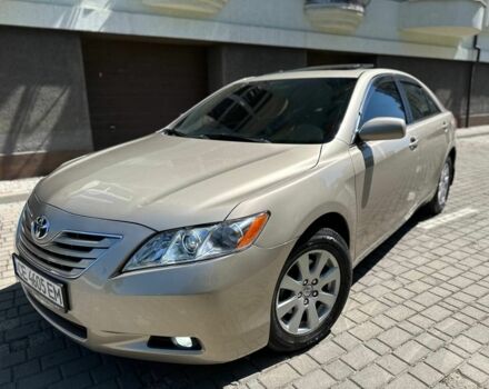 Бежевый Тойота Камри, объемом двигателя 3.5 л и пробегом 250 тыс. км за 8599 $, фото 2 на Automoto.ua