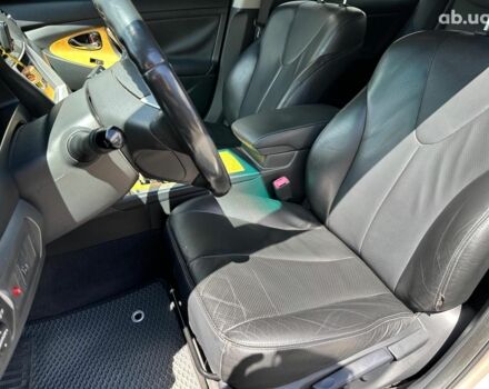 Бежевий Тойота Камрі, об'ємом двигуна 2.4 л та пробігом 325 тис. км за 9890 $, фото 22 на Automoto.ua