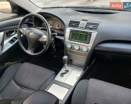 Бежевый Тойота Камри, объемом двигателя 2.4 л и пробегом 285 тыс. км за 6450 $, фото 1 на Automoto.ua