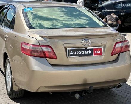 Бежевий Тойота Камрі, об'ємом двигуна 2.4 л та пробігом 325 тис. км за 9890 $, фото 9 на Automoto.ua