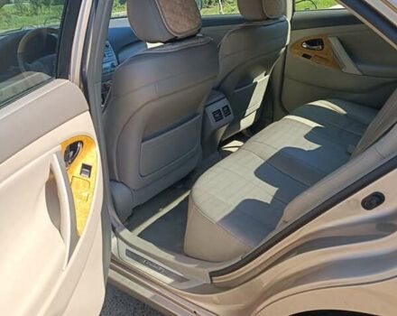 Бежевий Тойота Камрі, об'ємом двигуна 3.46 л та пробігом 153 тис. км за 12700 $, фото 20 на Automoto.ua