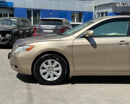 Бежевий Тойота Камрі, об'ємом двигуна 2.4 л та пробігом 325 тис. км за 9890 $, фото 10 на Automoto.ua