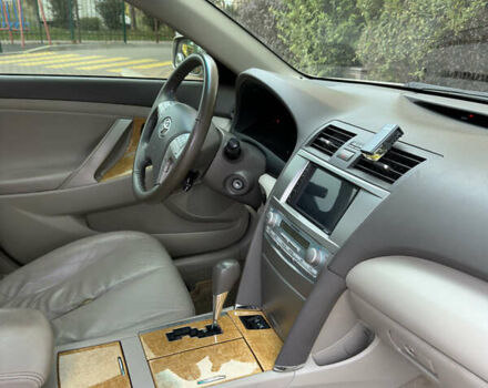 Бежевий Тойота Камрі, об'ємом двигуна 2.4 л та пробігом 232 тис. км за 8199 $, фото 19 на Automoto.ua