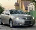 Бежевый Тойота Камри, объемом двигателя 2.4 л и пробегом 220 тыс. км за 6200 $, фото 1 на Automoto.ua