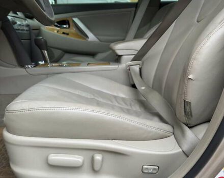 Бежевий Тойота Камрі, об'ємом двигуна 2.4 л та пробігом 232 тис. км за 8199 $, фото 23 на Automoto.ua