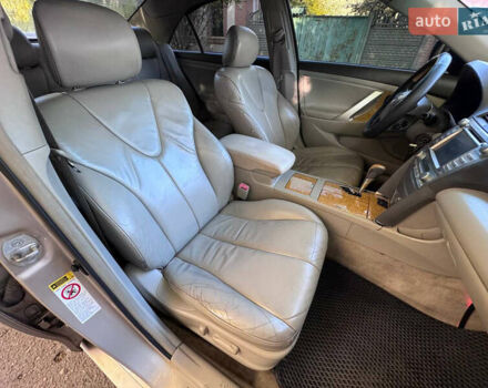 Бежевий Тойота Камрі, об'ємом двигуна 3.46 л та пробігом 289 тис. км за 6200 $, фото 10 на Automoto.ua