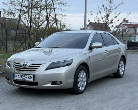 Бежевий Тойота Камрі, об'ємом двигуна 3.5 л та пробігом 243 тис. км за 7600 $, фото 2 на Automoto.ua