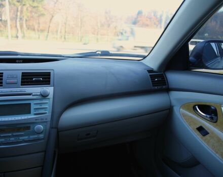 Бежевый Тойота Камри, объемом двигателя 3.5 л и пробегом 170 тыс. км за 7999 $, фото 11 на Automoto.ua