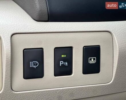 Бежевый Тойота Камри, объемом двигателя 3.5 л и пробегом 175 тыс. км за 7800 $, фото 19 на Automoto.ua