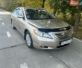 Бежевий Тойота Камрі, об'ємом двигуна 3.5 л та пробігом 175 тис. км за 8999 $, фото 1 на Automoto.ua