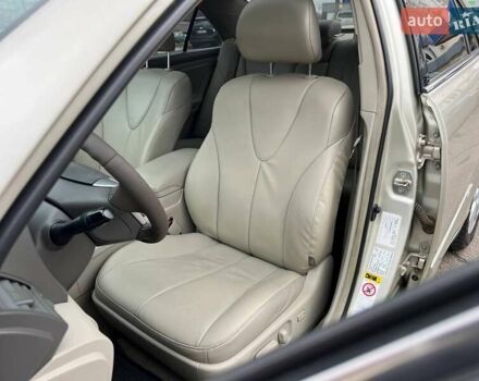 Бежевый Тойота Камри, объемом двигателя 3.5 л и пробегом 175 тыс. км за 7800 $, фото 14 на Automoto.ua