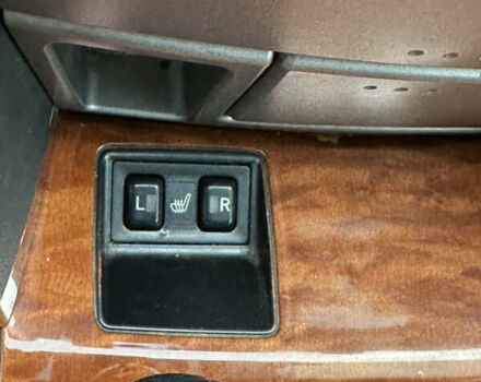 Бежевый Тойота Камри, объемом двигателя 3.5 л и пробегом 339 тыс. км за 9300 $, фото 19 на Automoto.ua