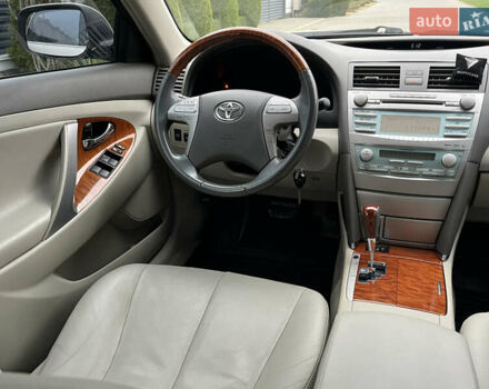 Бежевий Тойота Камрі, об'ємом двигуна 3.5 л та пробігом 170 тис. км за 8999 $, фото 16 на Automoto.ua