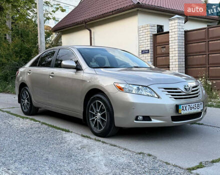 Тойота Камри 2008 в Харькове на Automoto.ua Бежевый Тойота Камри, объемом двигателя 2.4 л и пробегом 73 тыс. км за 10000 $, фото 8 на Automoto.ua