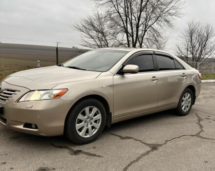 Бежевый Тойота Камри, объемом двигателя 2.4 л и пробегом 230 тыс. км за 5700 $, фото 2 на Automoto.ua