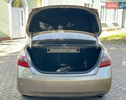 Бежевий Тойота Камрі, об'ємом двигуна 2.36 л та пробігом 149 тис. км за 9000 $, фото 10 на Automoto.ua