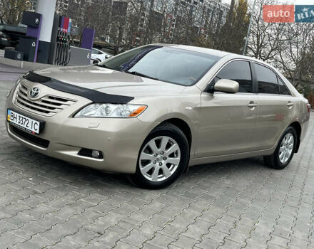 Бежевий Тойота Камрі, об'ємом двигуна 3.5 л та пробігом 170 тис. км за 9900 $, фото 1 на Automoto.ua