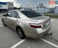 Бежевий Тойота Камрі, об'ємом двигуна 2.4 л та пробігом 300 тис. км за 8200 $, фото 3 на Automoto.ua
