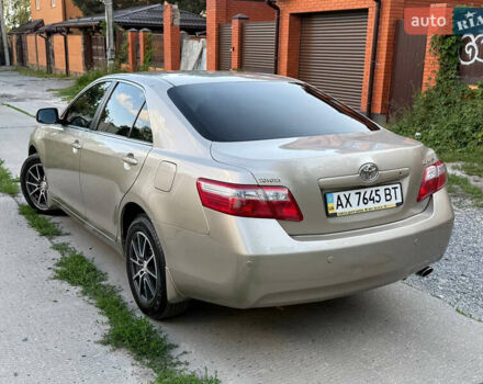 Тойота Камри 2008 в Харькове на Automoto.ua Бежевый Тойота Камри, объемом двигателя 2.4 л и пробегом 73 тыс. км за 10000 $, фото 16 на Automoto.ua