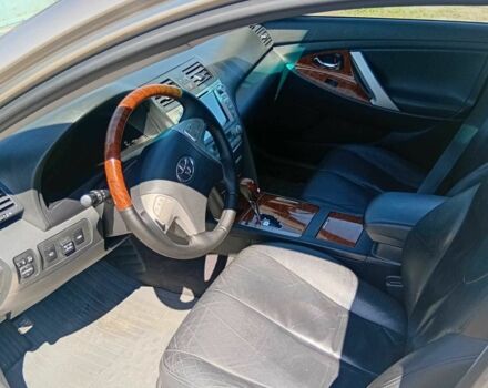 Бежевый Тойота Камри, объемом двигателя 3.5 л и пробегом 286 тыс. км за 9000 $, фото 5 на Automoto.ua