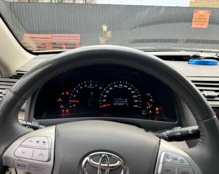 Бежевый Тойота Камри, объемом двигателя 2.4 л и пробегом 230 тыс. км за 5700 $, фото 7 на Automoto.ua