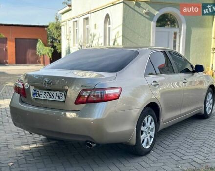 Бежевий Тойота Камрі, об'ємом двигуна 2.36 л та пробігом 149 тис. км за 9000 $, фото 2 на Automoto.ua