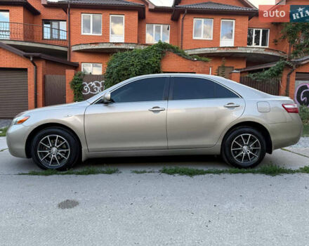 Тойота Камри 2008 в Харькове на Automoto.ua Бежевый Тойота Камри, объемом двигателя 2.4 л и пробегом 73 тыс. км за 10000 $, фото 9 на Automoto.ua