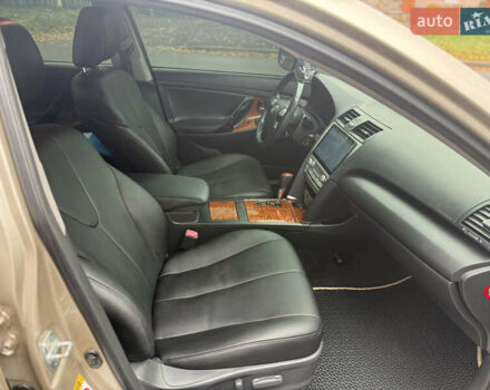 Бежевий Тойота Камрі, об'ємом двигуна 2.36 л та пробігом 320 тис. км за 6700 $, фото 20 на Automoto.ua