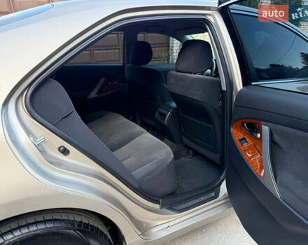 Тойота Камри 2008 в Харькове на Automoto.ua Бежевый Тойота Камри, объемом двигателя 2.4 л и пробегом 73 тыс. км за 10000 $, фото 42 на Automoto.ua