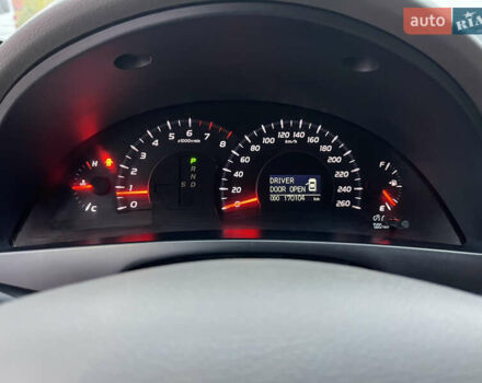 Бежевий Тойота Камрі, об'ємом двигуна 3.5 л та пробігом 170 тис. км за 9900 $, фото 30 на Automoto.ua