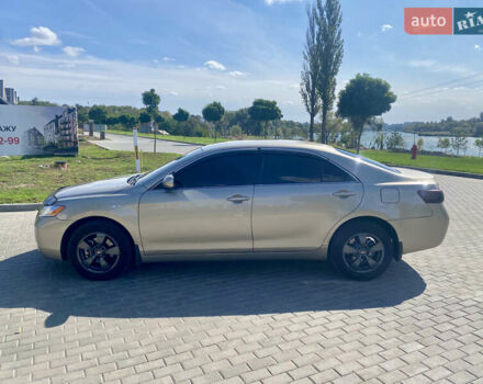 Бежевый Тойота Камри, объемом двигателя 2.36 л и пробегом 320 тыс. км за 6250 $, фото 3 на Automoto.ua