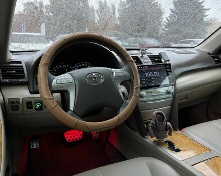 Тойота Камри 2008 в Кривом Роге на Automoto.ua Бежевый Тойота Камри, объемом двигателя 2.4 л и пробегом 193 тыс. км за 8999 $, фото 14 на Automoto.ua