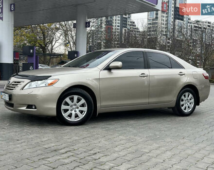 Бежевий Тойота Камрі, об'ємом двигуна 3.5 л та пробігом 170 тис. км за 9900 $, фото 4 на Automoto.ua