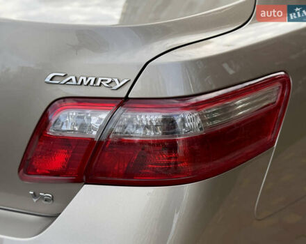 Бежевый Тойота Камри, объемом двигателя 3.5 л и пробегом 156 тыс. км за 9500 $, фото 19 на Automoto.ua