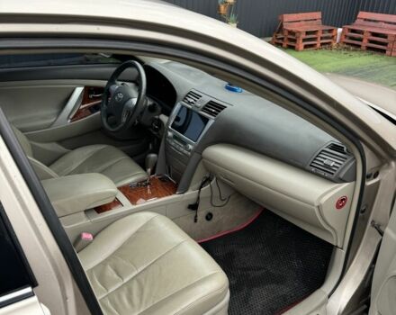 Бежевый Тойота Камри, объемом двигателя 2.4 л и пробегом 230 тыс. км за 5700 $, фото 5 на Automoto.ua