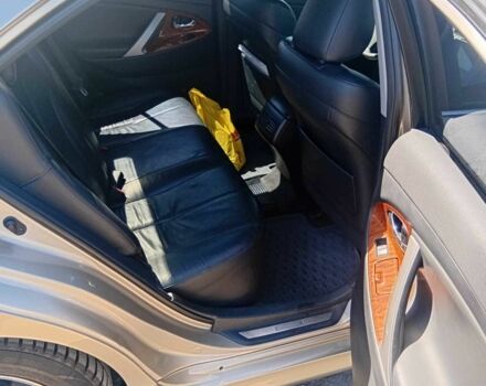 Бежевый Тойота Камри, объемом двигателя 3.5 л и пробегом 286 тыс. км за 9000 $, фото 4 на Automoto.ua